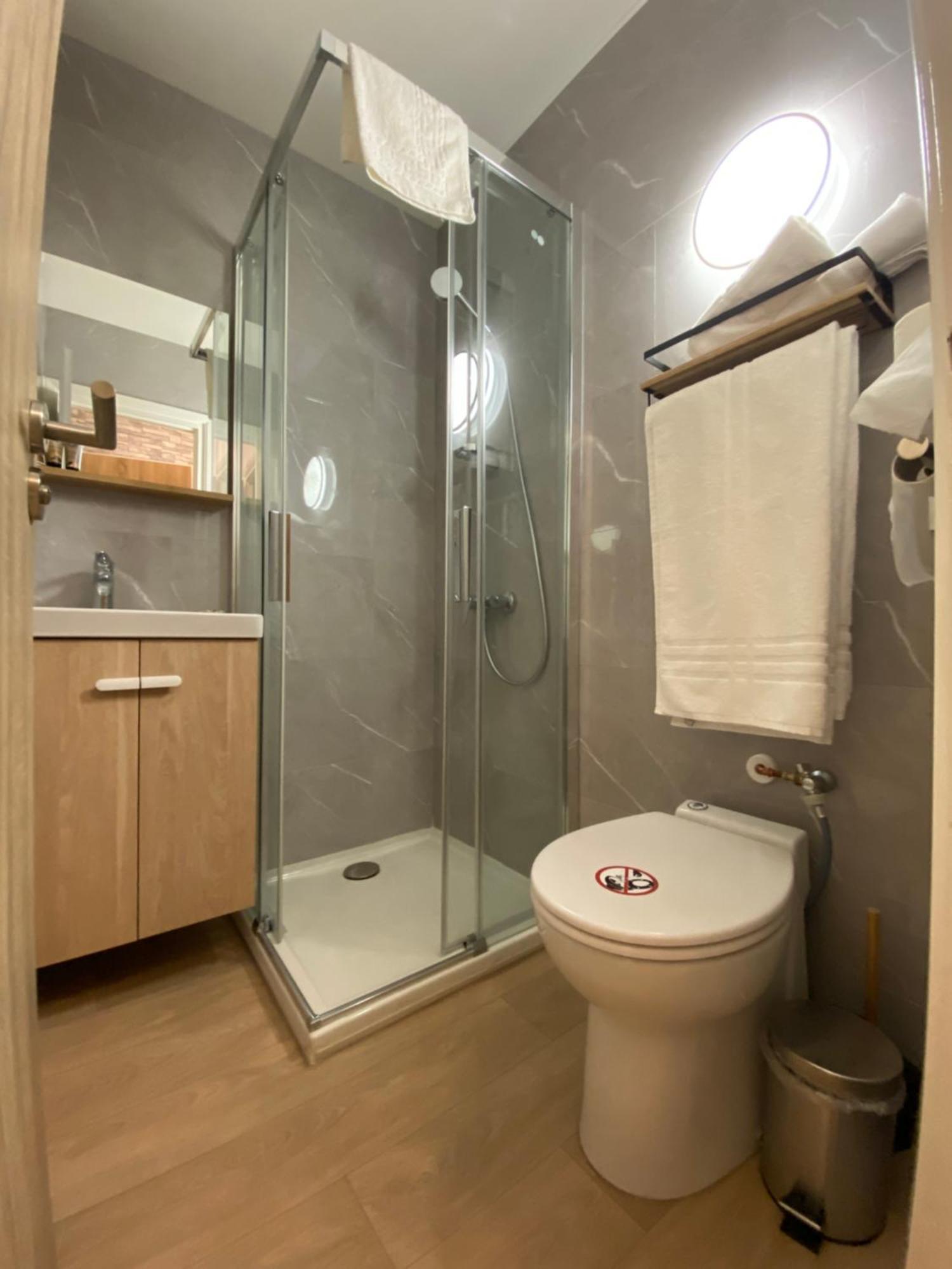 Studios & Chambres Aux Portes De Geneve Saint-Julien-en-Genevois Esterno foto