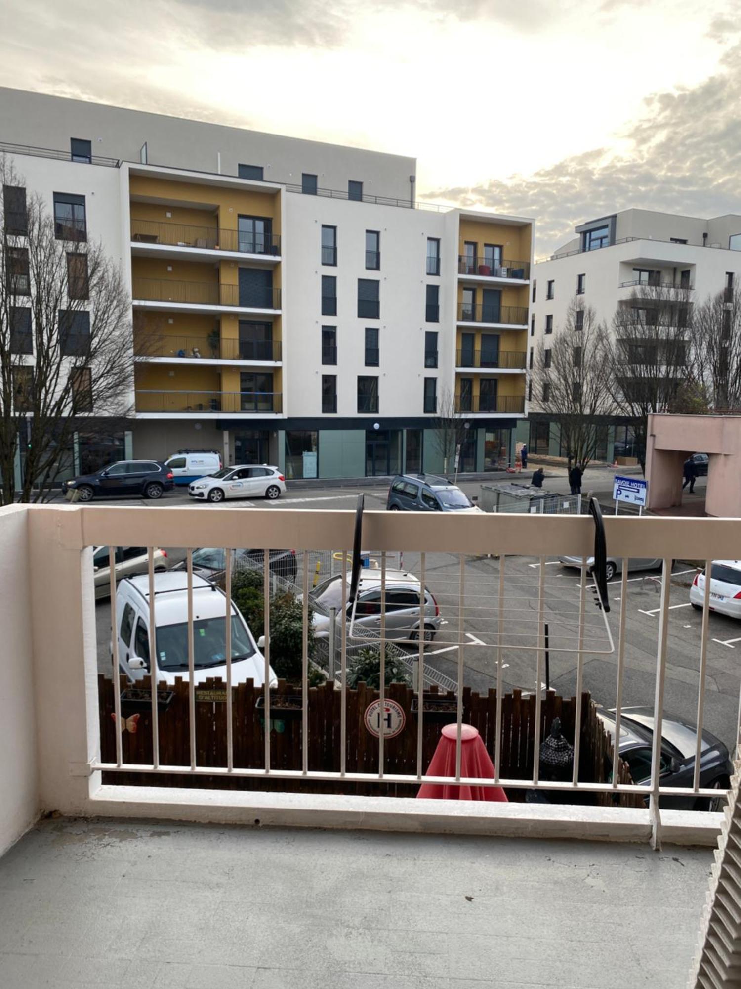 Studios & Chambres Aux Portes De Geneve Saint-Julien-en-Genevois Esterno foto